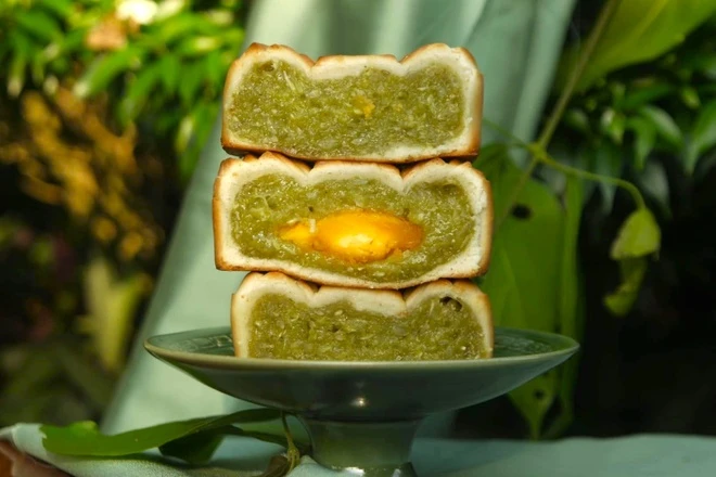 young rice mooncakes