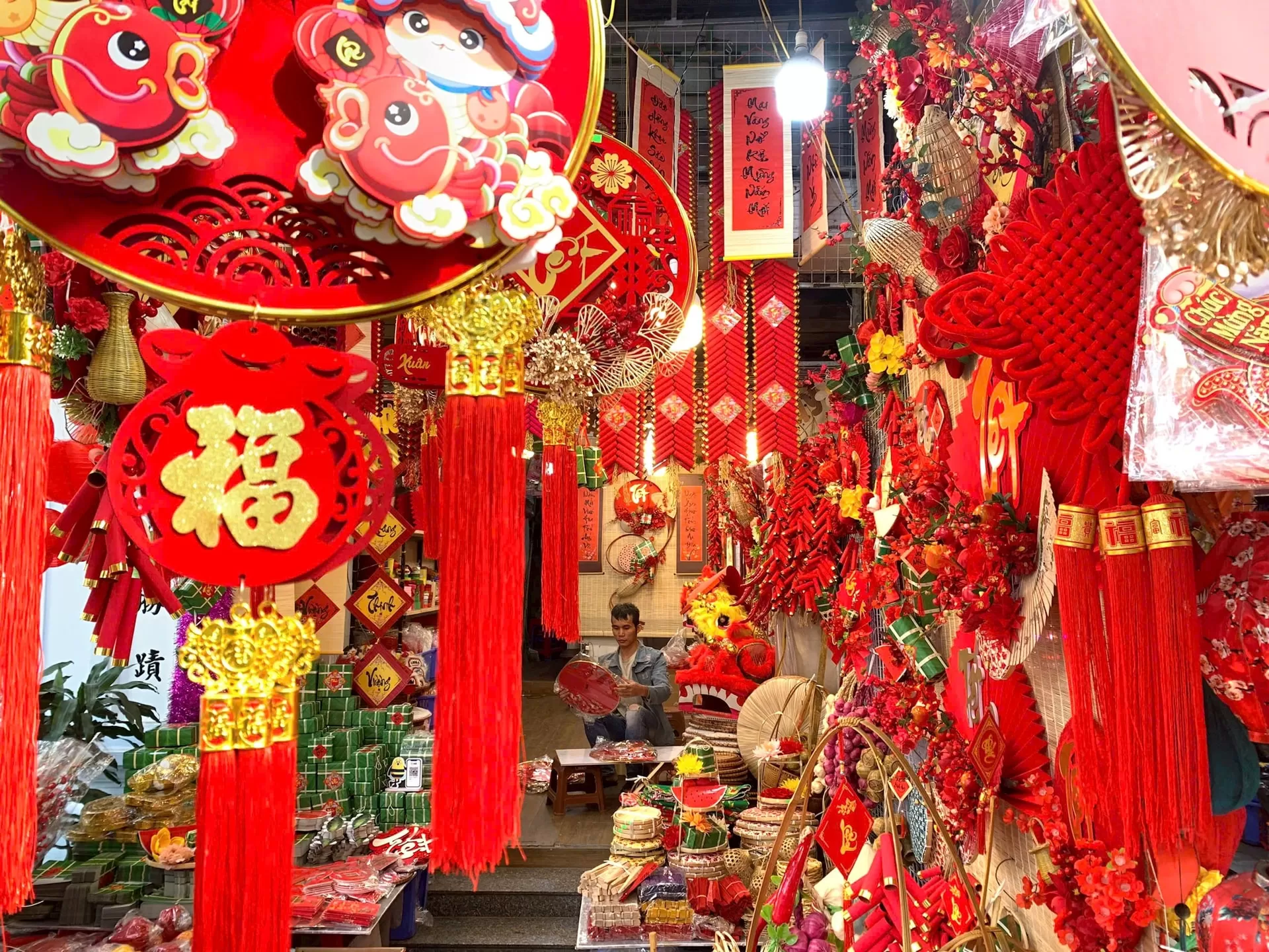 Top 7 Cultural Festivals in Vietnam You Should Experience at Least Once