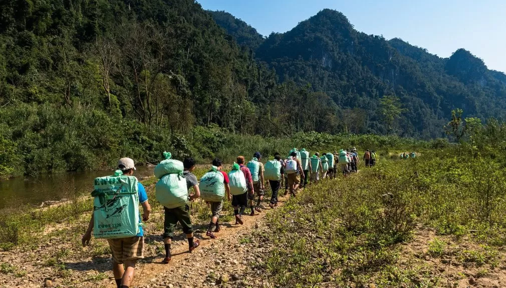 Exploring Son Doong – The Million-Dollar Natural Wonder Hidden Beneath Vietnam